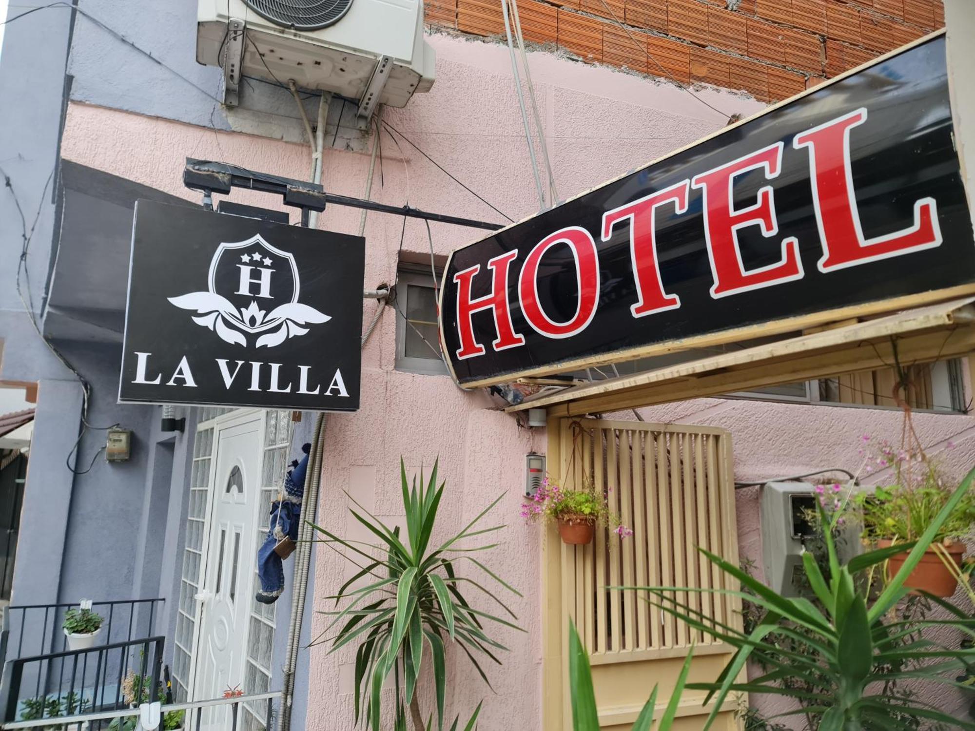 Hotel La Villa Tiran Dış mekan fotoğraf