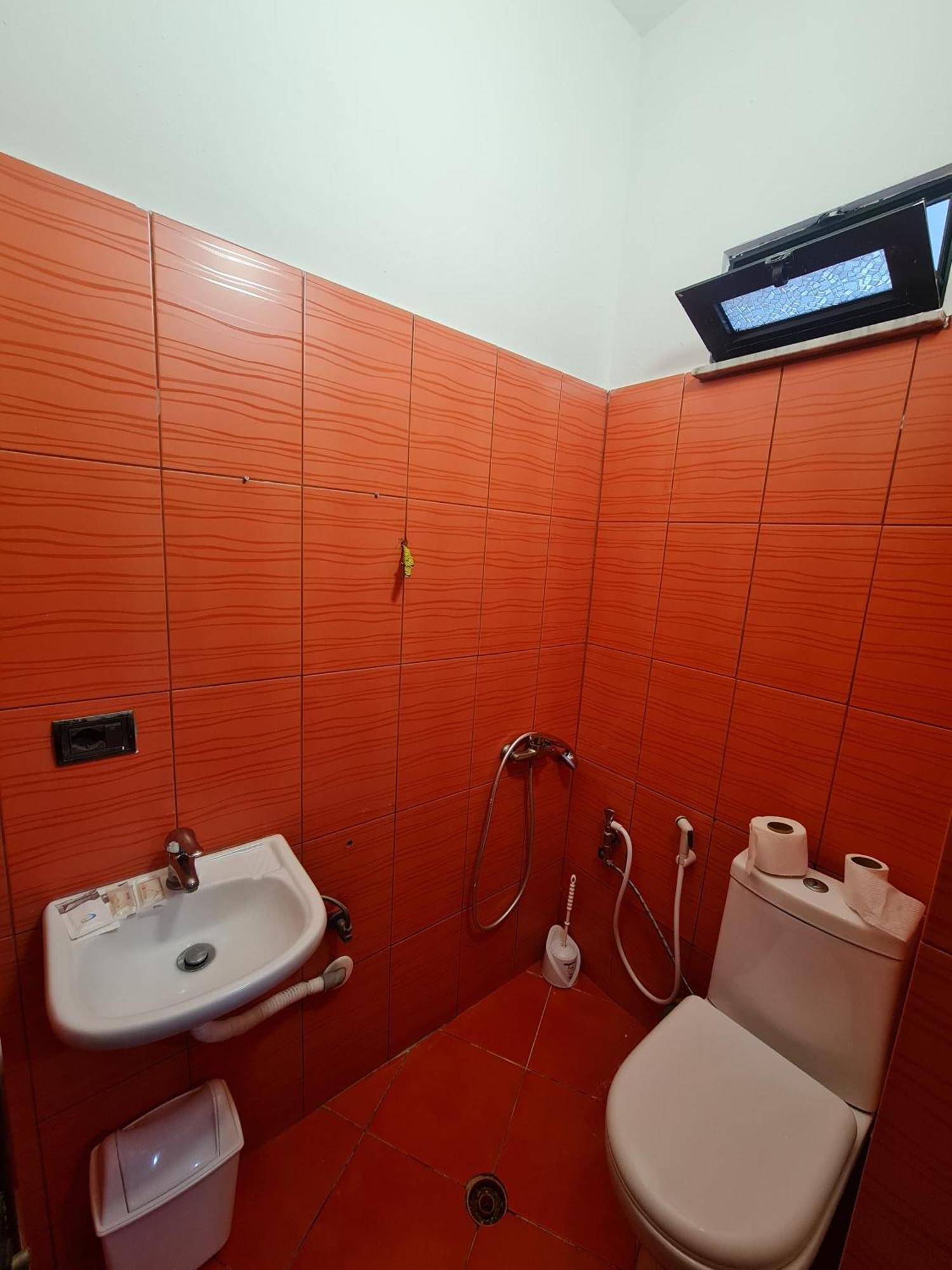 Hotel La Villa Tiran Dış mekan fotoğraf