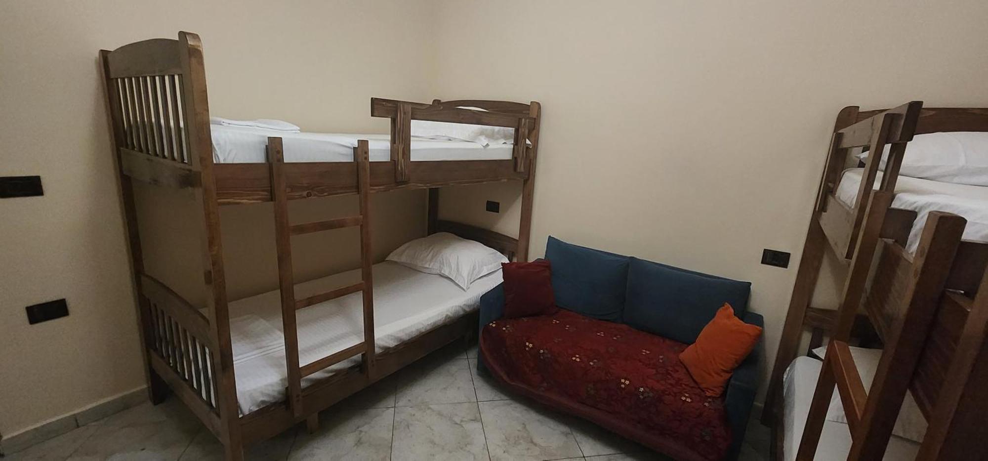Hotel La Villa Tiran Dış mekan fotoğraf